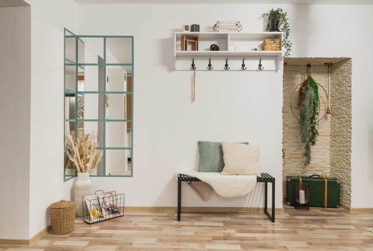 Cozee Studio - In Inima Brasovului Экстерьер фото