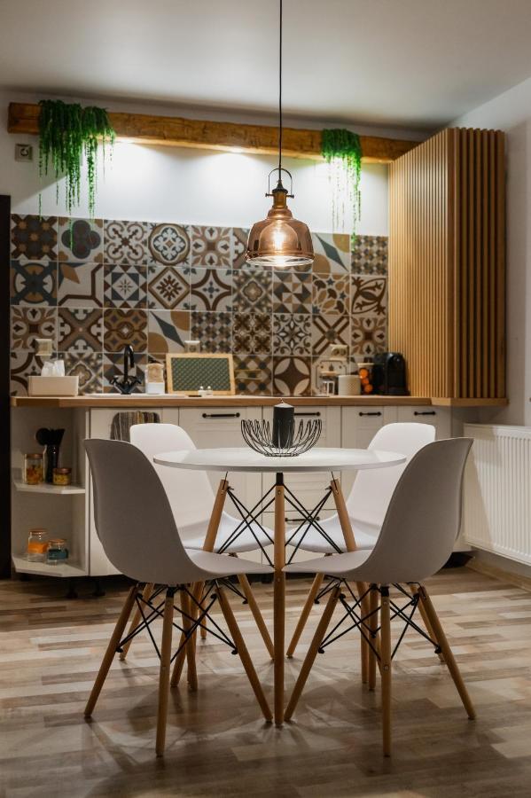 Cozee Studio - In Inima Brasovului Экстерьер фото
